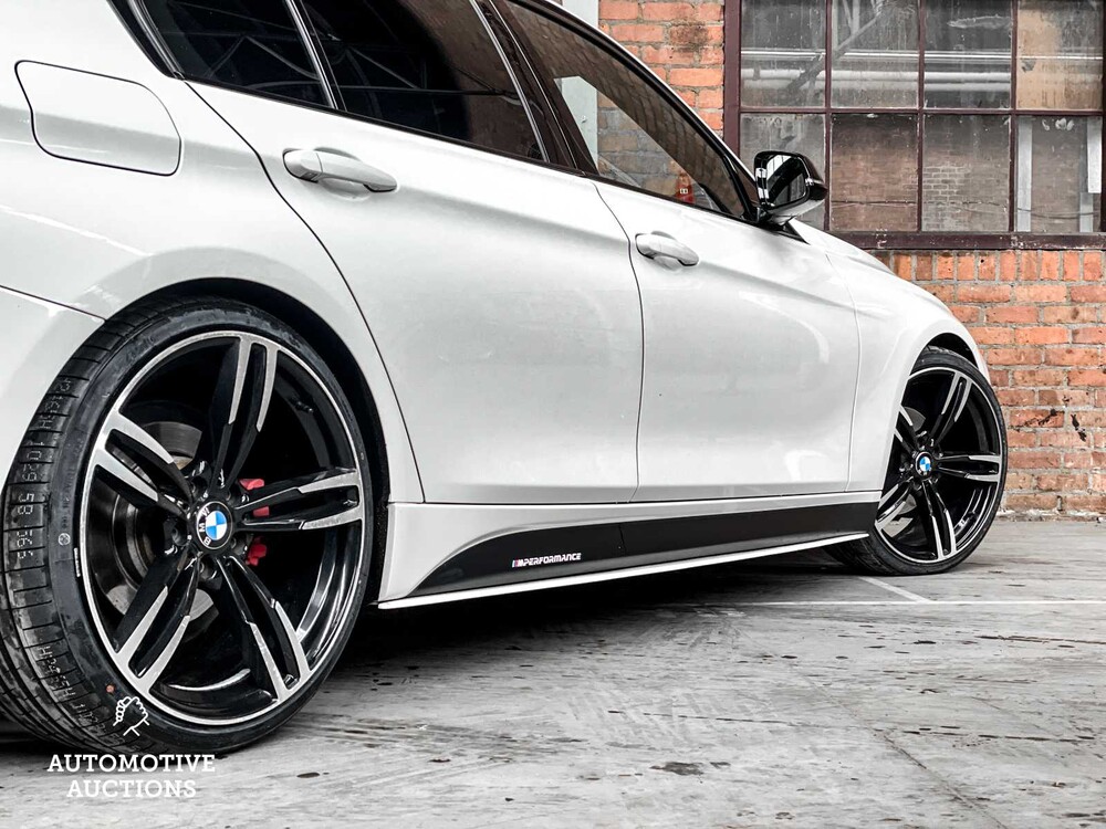 BMW 330i M-Sport Sport Line 296hp 2018 3 Series 