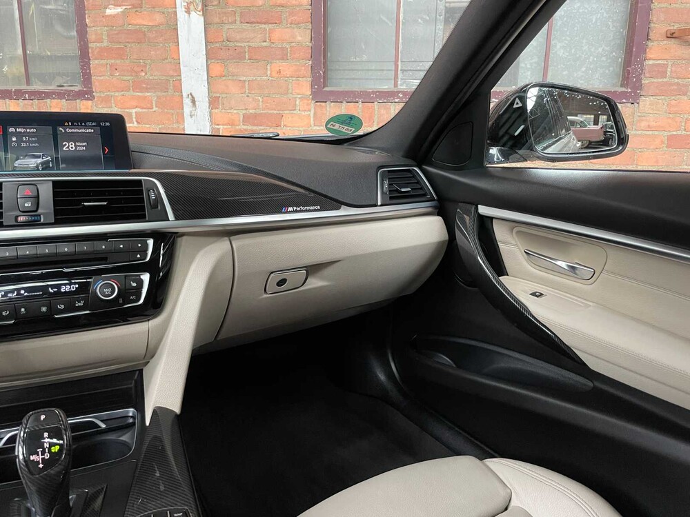 BMW 330i M-Sport Sport Line 296hp 2018 3 Series 