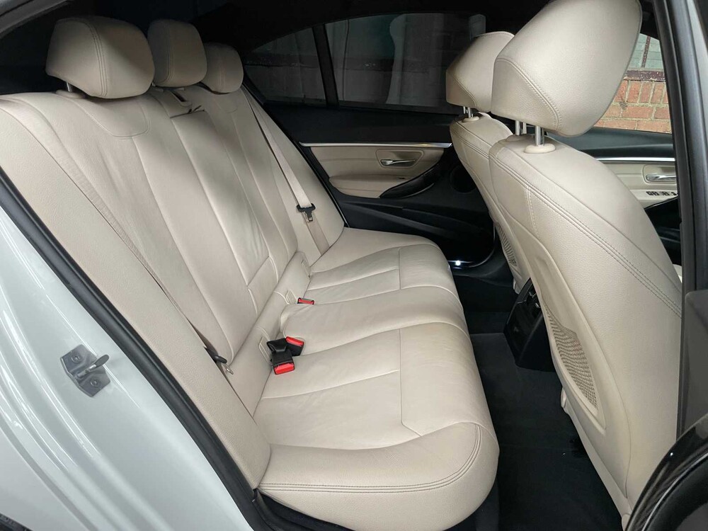 BMW 330i M-Sport Sport Line 296hp 2018 3 Series 