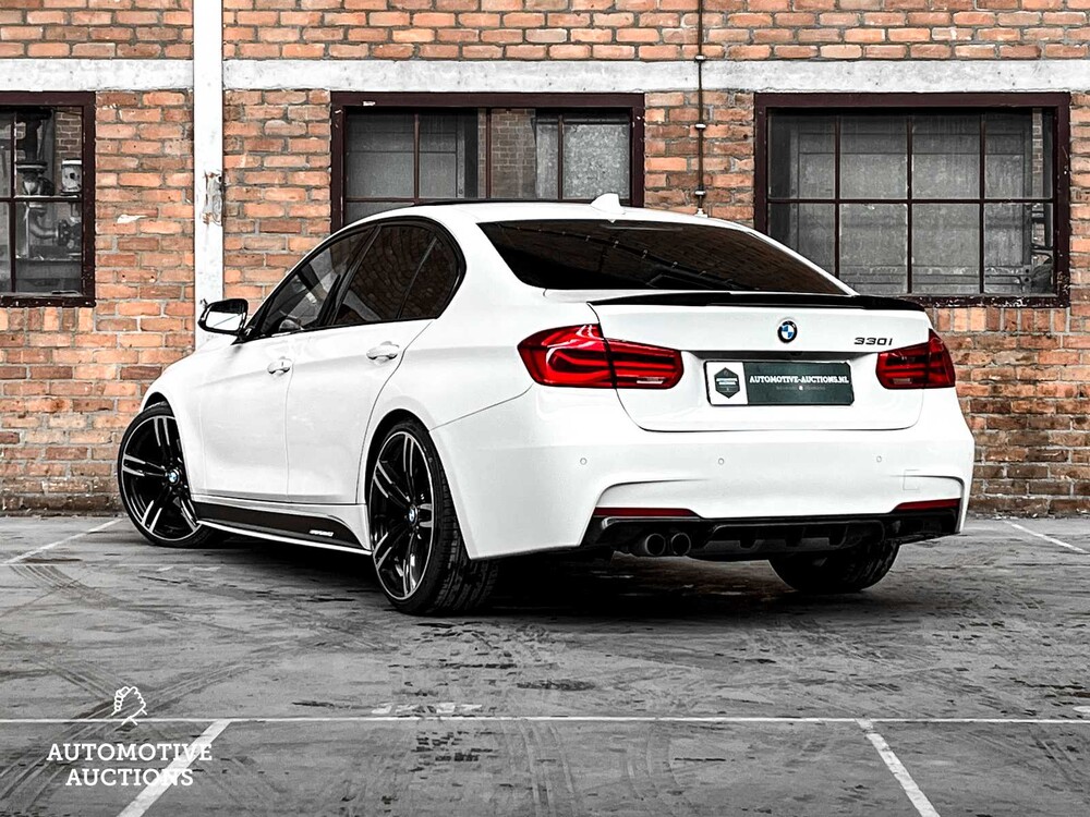 BMW 330i M-Sport Sport Line 296hp 2018 3 Series 