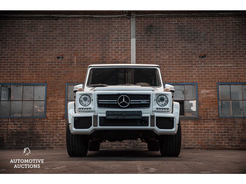 Mercedes-Benz G63 AMG 5.5 V8 G-Klasse 571PS 2015 