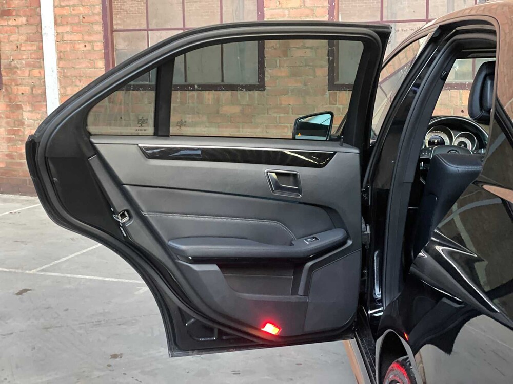 Mercedes-Benz E350 AMG 3.5 V6 4Matic Sport Editions 306hp 2016 E-Class