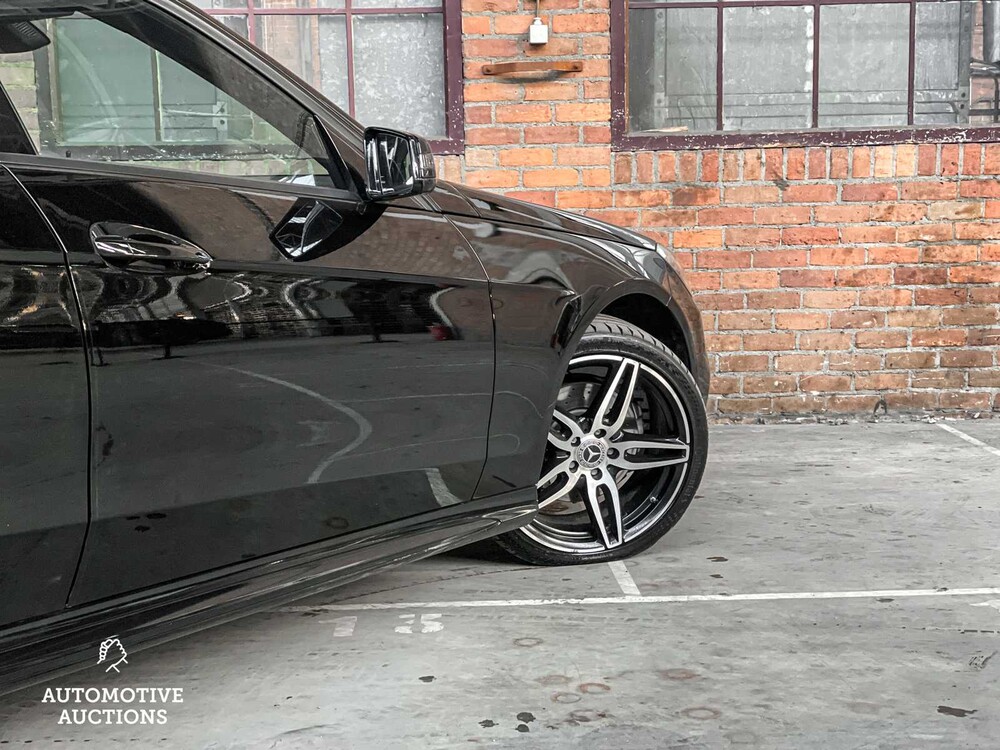 Mercedes-Benz E350 AMG 3.5 V6 4Matic Sport Editions 306hp 2016 E-Class