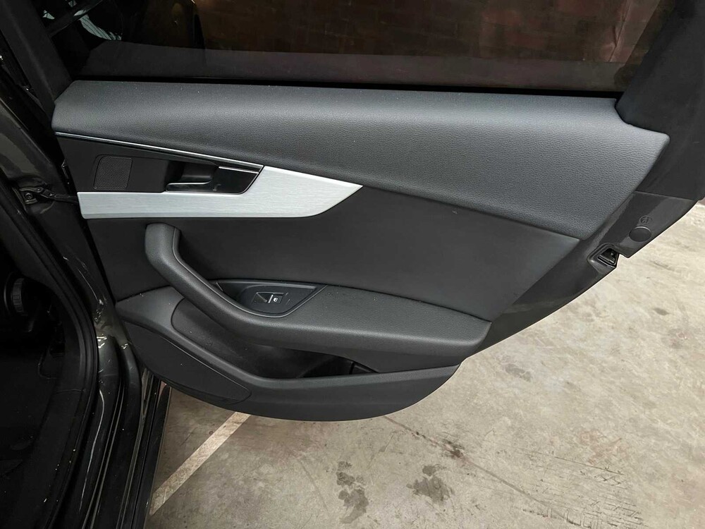 Audi A4 Avant S-Line 2.0 TDI Sport Edition 150hp 2018 ORIG-NL, PX-033-L