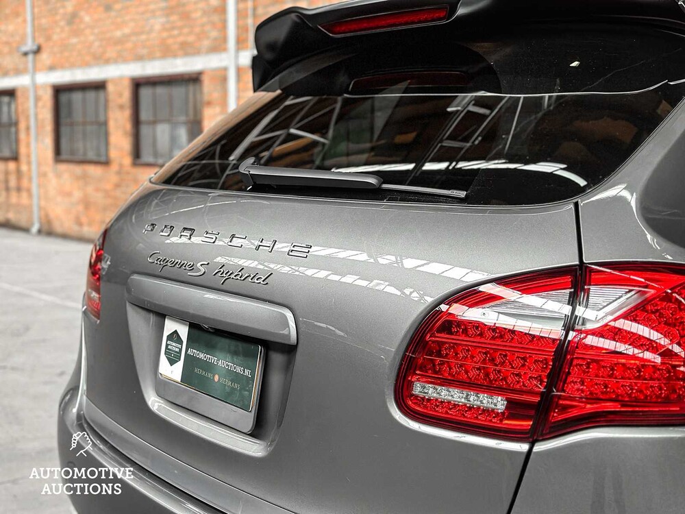 Porsche Cayenne S Hybrid 3.0 V6 380hp 2012, 7-KZH-17