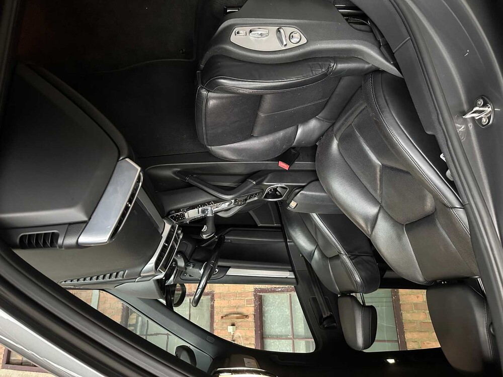 Porsche Cayenne S Hybrid 3.0 V6 380hp 2012, 7-KZH-17