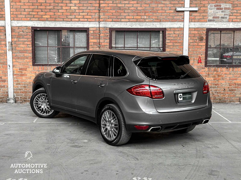 Porsche Cayenne S Hybrid 3.0 V6 380hp 2012, 7-KZH-17