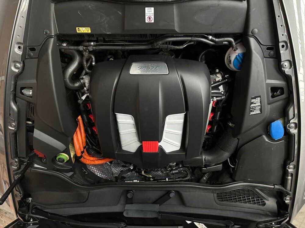 Porsche Cayenne S Hybrid 3.0 V6 380hp 2012, 7-KZH-17