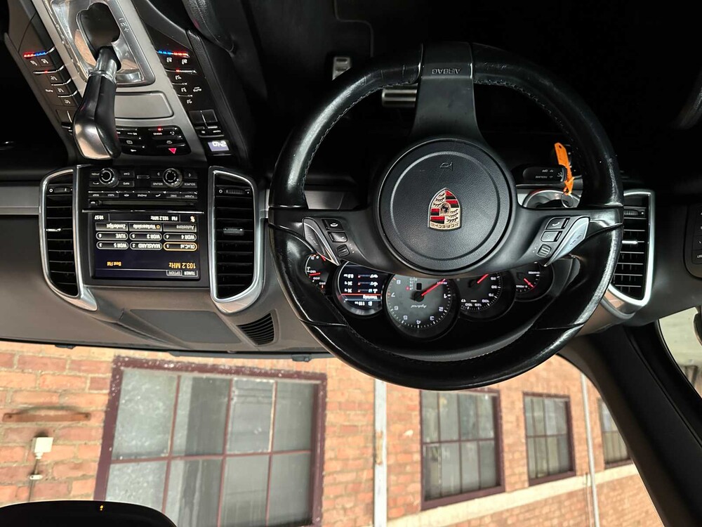 Porsche Cayenne S Hybrid 3.0 V6 380hp 2012, 7-KZH-17