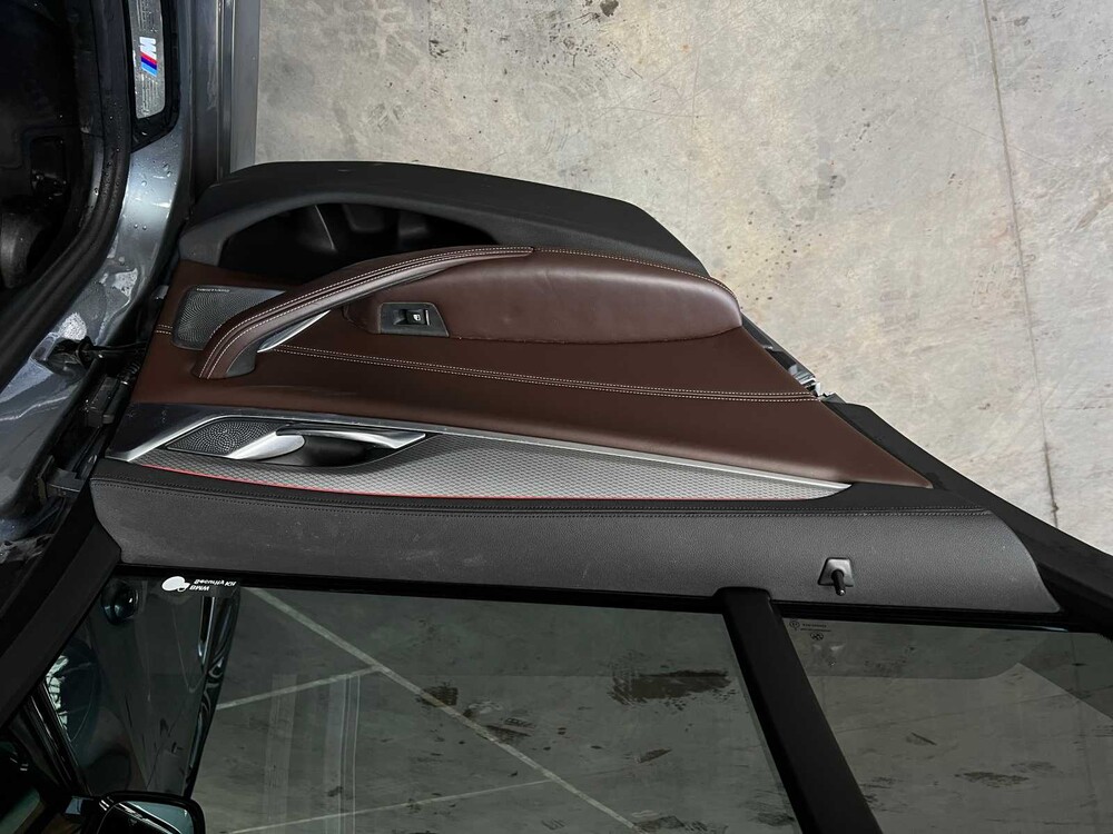 BMW M550i M-Sport xDrive 4.4 V8 High Executive 462hp 2017 5-Series (ORIGINAL-NL), PD-514-S