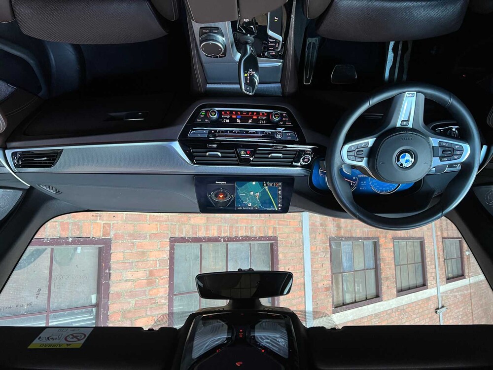 BMW M550i M-Sport xDrive 4.4 V8 High Executive 462hp 2017 5-Series (ORIGINAL-NL), PD-514-S