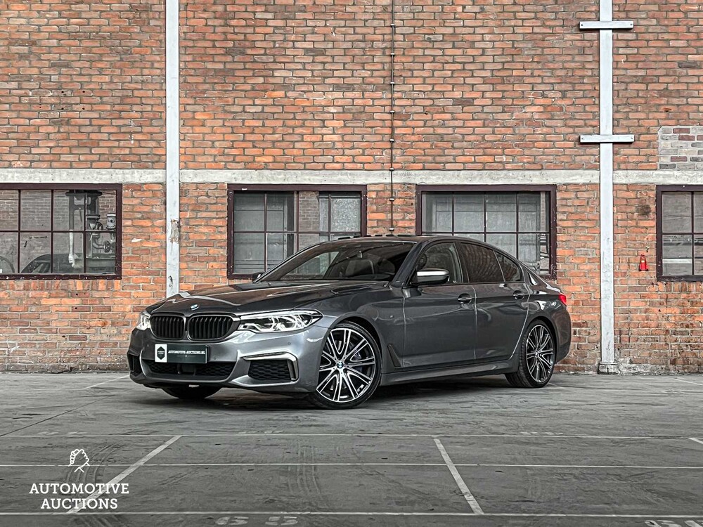 BMW M550i M-Sport xDrive 4.4 V8 High Executive 462hp 2017 5-Series (ORIGINAL-NL), PD-514-S