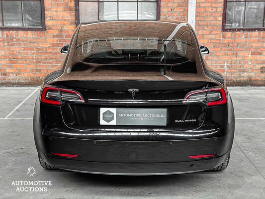 Tesla Model 3 Long Range 75 kWh Dual Motor 351pk 2019 (Org-NL + 1e-EIG), XT-717-V