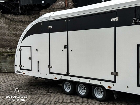 Brian James Trailers - SHUTTLE TILT-BED 2020 Geschlossener Autotransporter