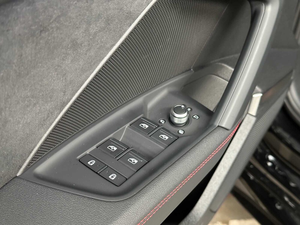 Audi RS3 Sportback 2.5 TFSI Quattro 400PS -AKRAPOVIC- 2023 -CARBON-, T-396-BJ