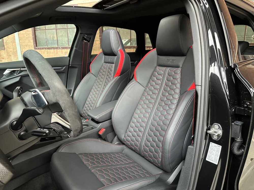 Audi RS3 Sportback 2.5 TFSI Quattro 400PS -AKRAPOVIC- 2023 -CARBON-, T-396-BJ