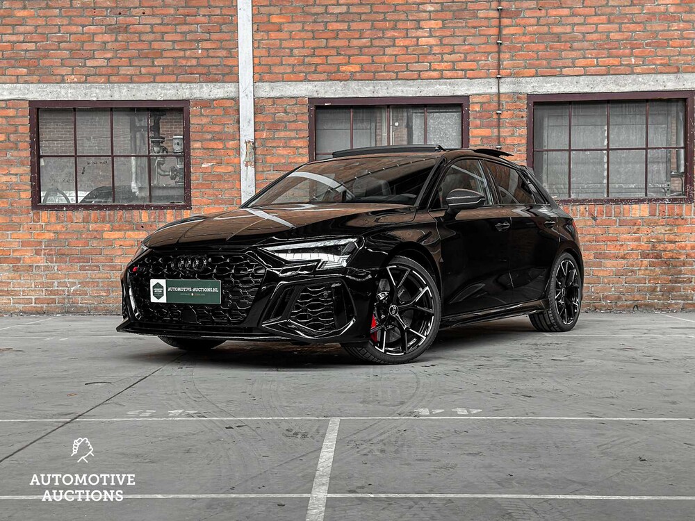 Audi RS3 Sportback 2.5 TFSI Quattro 400PS -AKRAPOVIC- 2023 -CARBON-, T-396-BJ