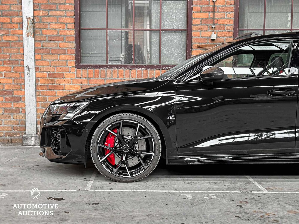 Audi RS3 Sportback 2.5 TFSI Quattro 400PS -AKRAPOVIC- 2023 -CARBON-, T-396-BJ
