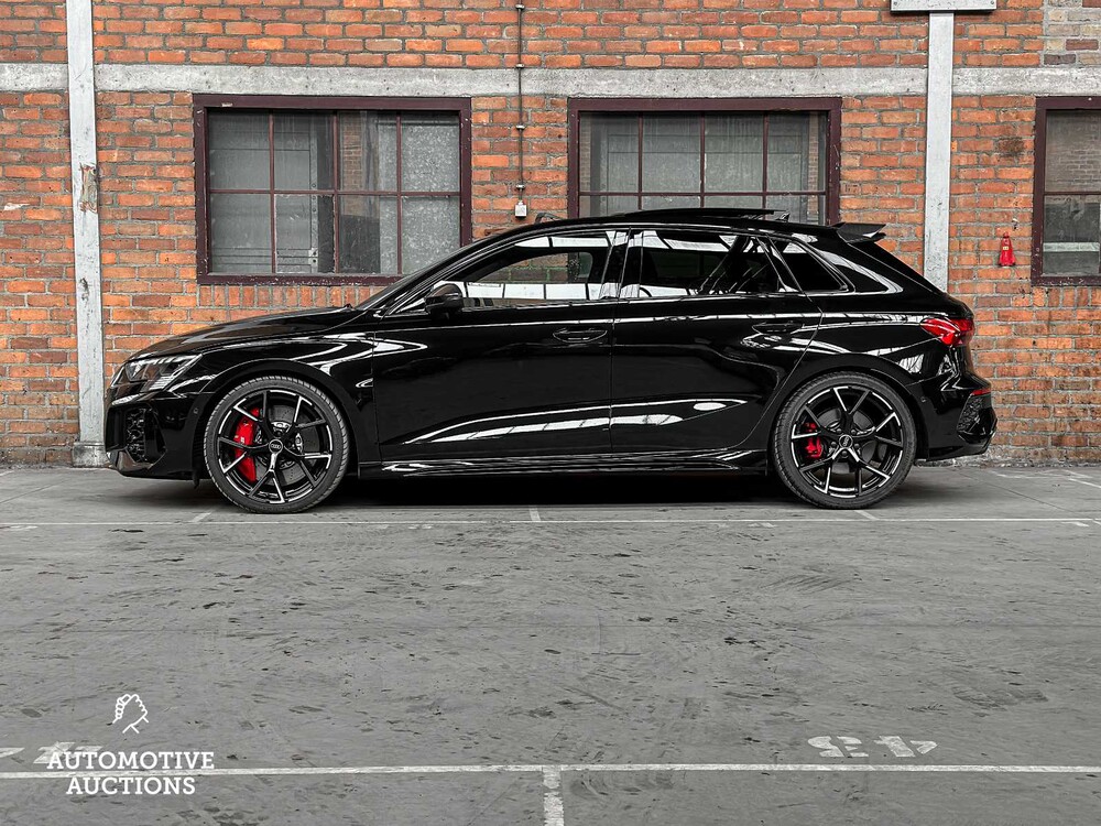 Audi RS3 Sportback 2.5 TFSI Quattro 400PS -AKRAPOVIC- 2023 -CARBON-, T-396-BJ