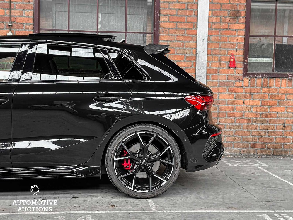 Audi RS3 Sportback 2.5 TFSI Quattro 400PS -AKRAPOVIC- 2023 -CARBON-, T-396-BJ