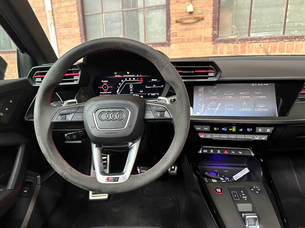 Audi RS3 Sportback 2.5 TFSI Quattro 400PS -AKRAPOVIC- 2023 -CARBON-, T-396-BJ