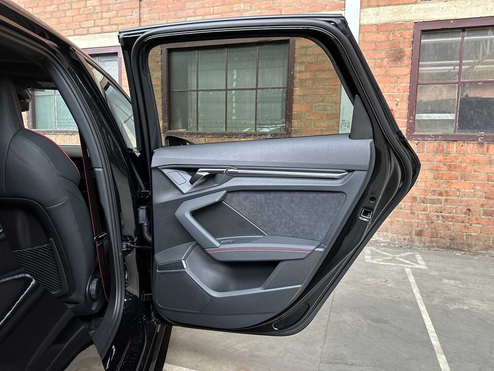 Audi RS3 Sportback 2.5 TFSI Quattro 400PS -AKRAPOVIC- 2023 -CARBON-, T-396-BJ