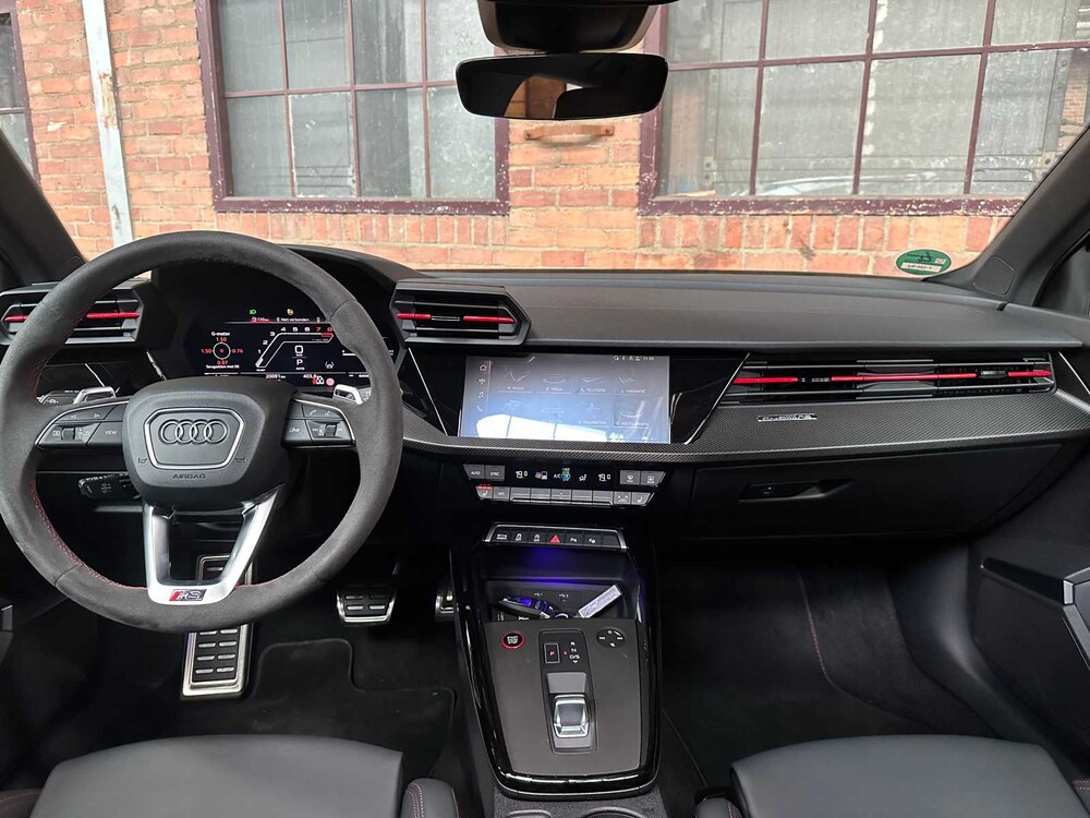 Audi RS3 Sportback 2.5 TFSI Quattro 400PS -AKRAPOVIC- 2023 -CARBON-, T-396-BJ