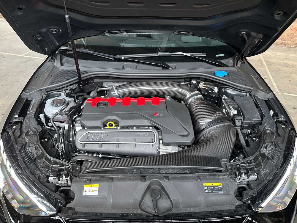 Audi RS3 Sportback 2.5 TFSI Quattro 400PS -AKRAPOVIC- 2023 -CARBON-, T-396-BJ
