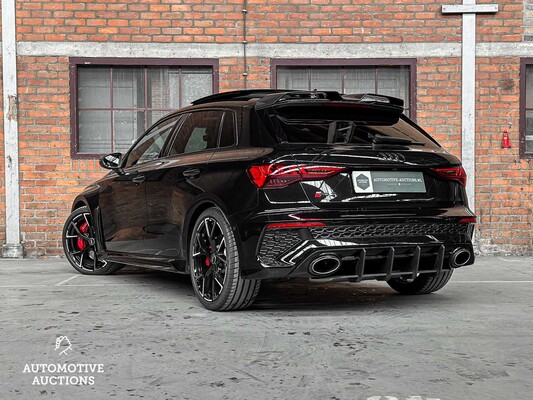 Audi RS3 Sportback 2.5 TFSI Quattro 400pk -AKRAPOVIC- 2023 -CARBON-, T-396-BJ