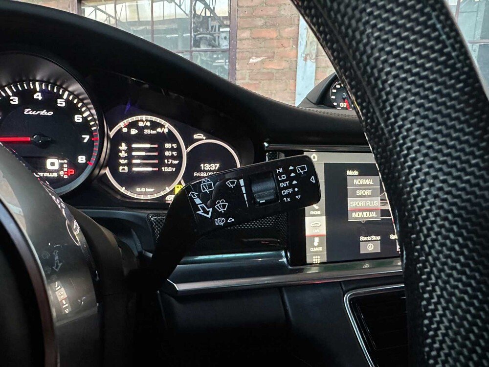 Porsche Panamera Turbo 4.0 V8 549pk Sport-Chrono 2017 -CARBON-