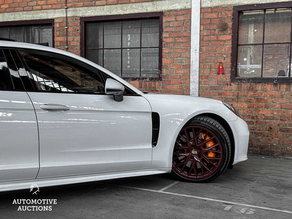 Porsche Panamera Turbo 4.0 V8 549pk Sport-Chrono 2017 -CARBON-