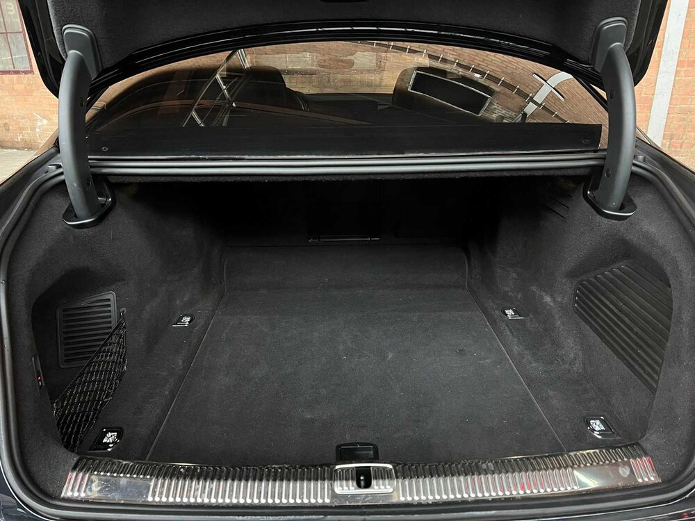 Audi S8 4.0 TFSI V8 Quattro S-Line 571PS 2021 NEU-MODELL