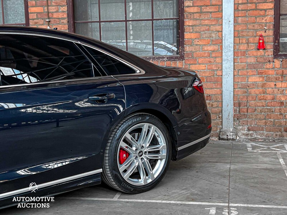 Audi S8 4.0 TFSI V8 Quattro S-Line 571PS 2021 NEU-MODELL