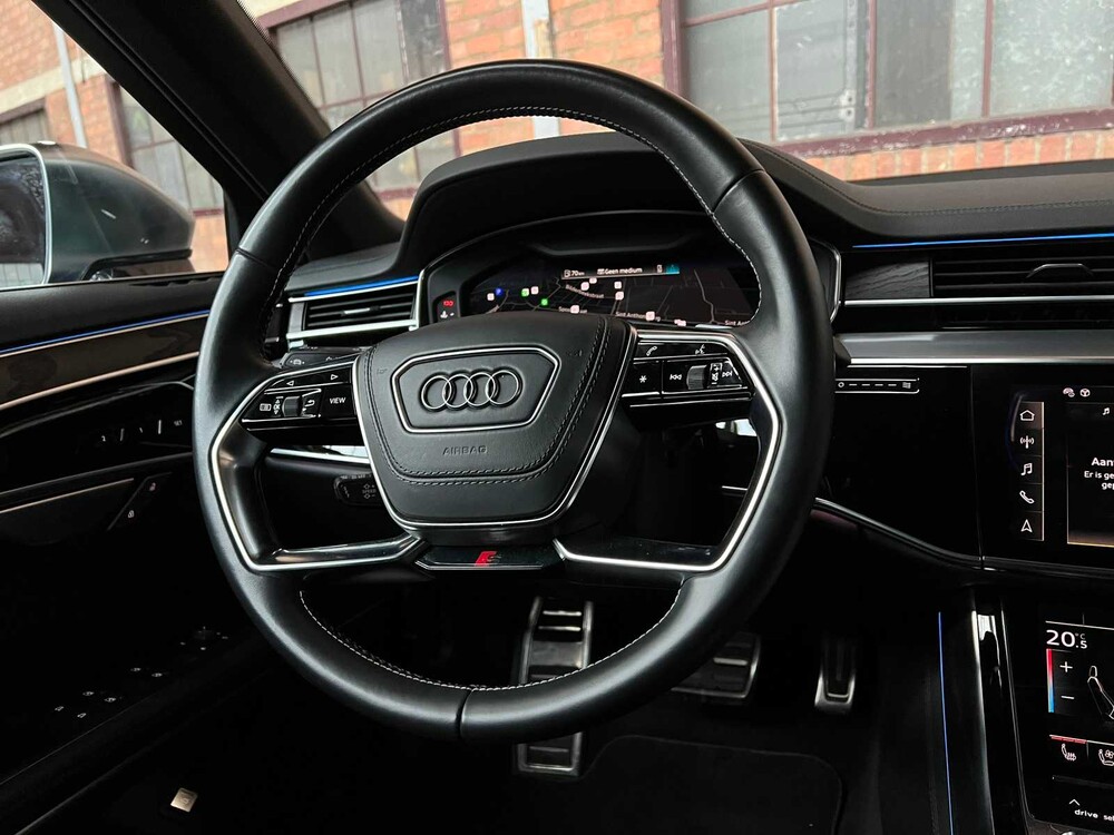Audi S8 4.0 TFSI V8 Quattro S-Line 571PS 2021 NEU-MODELL