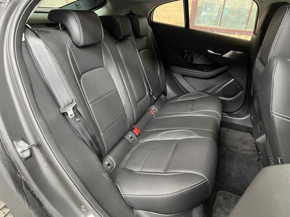 Jaguar I-PACE EV400 SE 90 kWh 400hp 2018 (Org-GB + 1st-EIG), XF-467-J