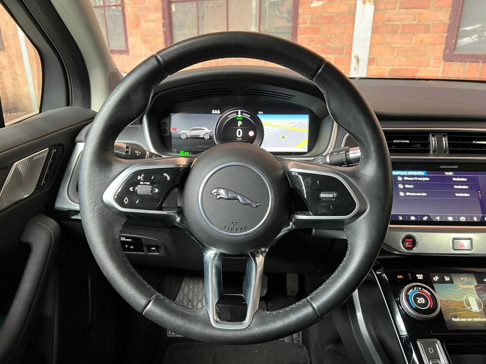 Jaguar I-PACE EV400 SE 90 kWh 400hp 2018 (Org-GB + 1st-EIG), XF-467-J