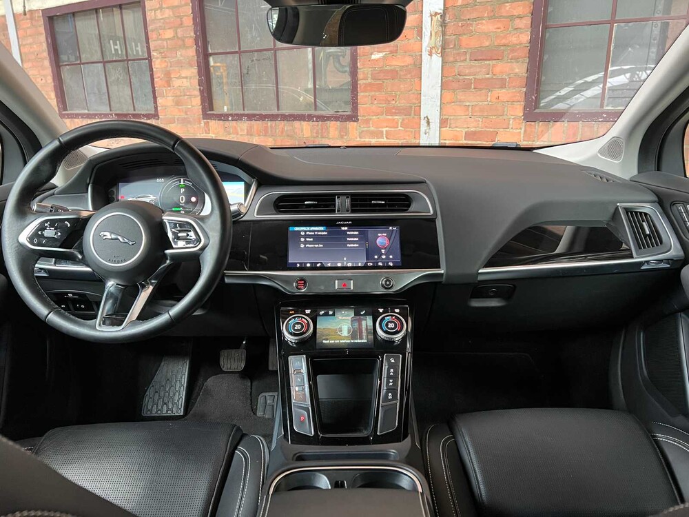 Jaguar I-PACE EV400 SE 90 kWh 400hp 2018 (Org-GB + 1st-EIG), XF-467-J