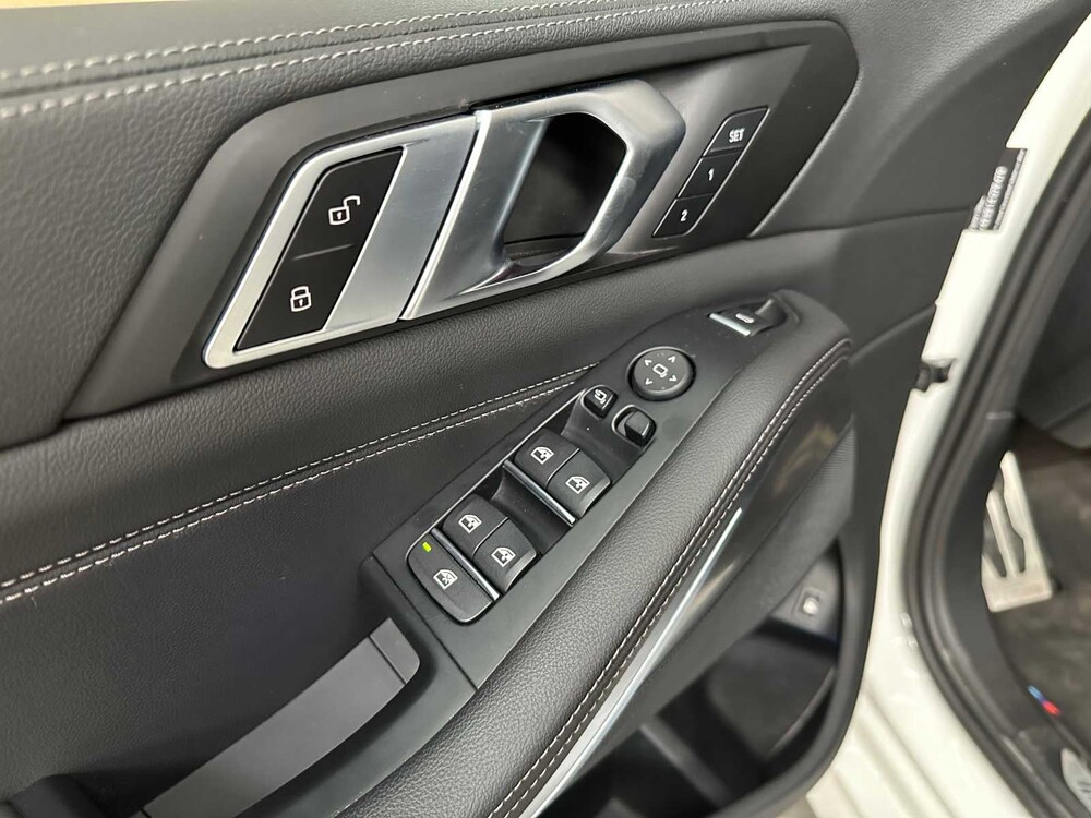 BMW X5 xDrive45e M-Sport Hybrid 394hp 2022 -Manufacturer's Warranty-