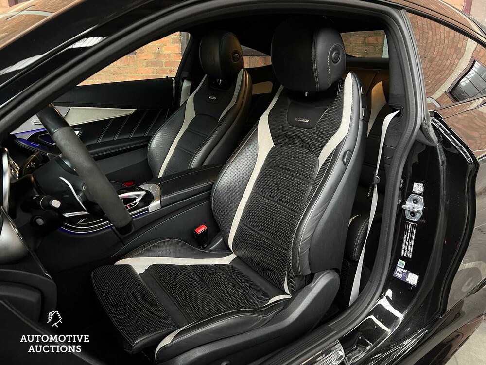 Mercedes-Benz C63s AMG Coupe 510PS V8 BI-Turbo FACELIFT 2019 NIGHT-Edition
