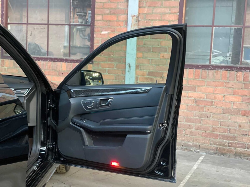 Mercedes-Benz E350 AMG 3.5 V6 4Matic Sport Editions 306PS 2016 E-Klasse