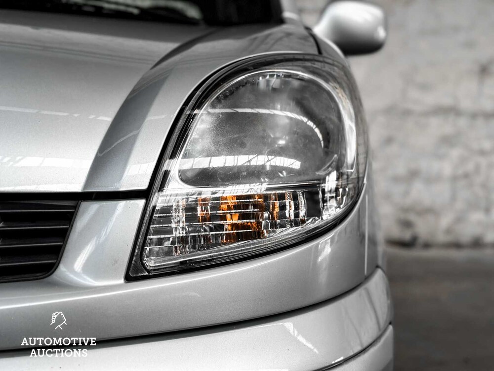 Renault Kangoo 1.6-16V Expression Luxe 95PS 2006 -Orig. NL-, 33-SJ-ZL -Rollstuhlwagen- Doppelschiebetür -