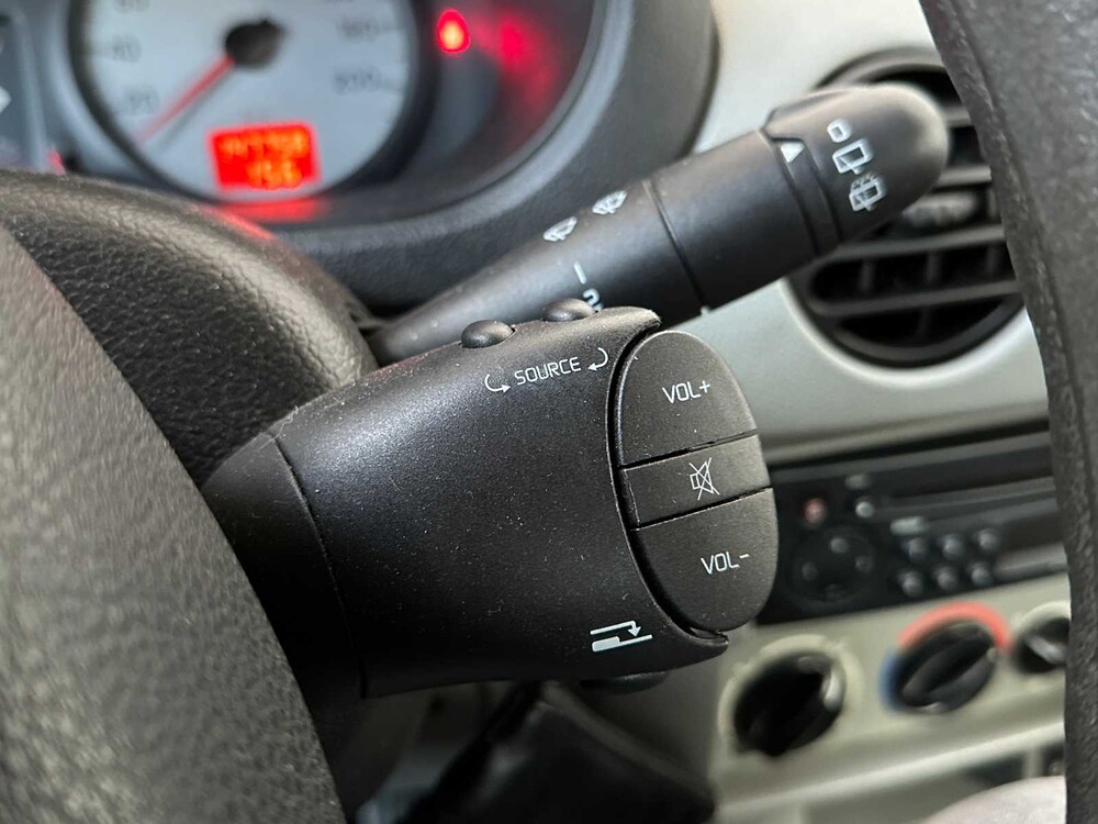 Renault Kangoo 1.6-16V Expression Luxe 95PS 2006 -Orig. NL-, 33-SJ-ZL -Rollstuhlwagen- Doppelschiebetür -