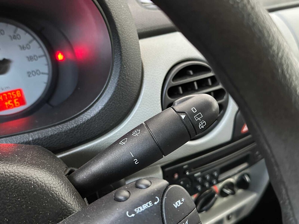 Renault Kangoo 1.6-16V Expression Luxe 95PS 2006 -Orig. NL-, 33-SJ-ZL -Rollstuhlwagen- Doppelschiebetür -