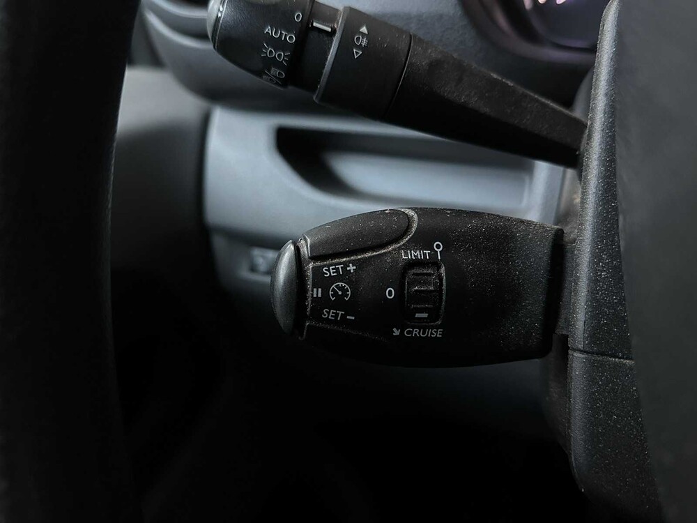 Peugeot Expert 231L 2.0 BlueHDI 120 Premium 122PS 2018 -Orig. NL-, V-973-KV