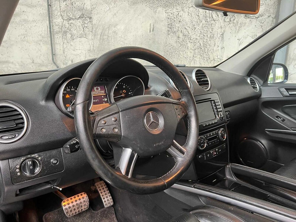 Mercedes-Benz M-Klasse 320 CDI 224PS 2006, 3-VZN-37