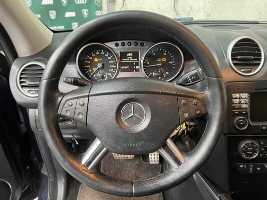 Mercedes-Benz M-Klasse 320 CDI 224PS 2006, 3-VZN-37