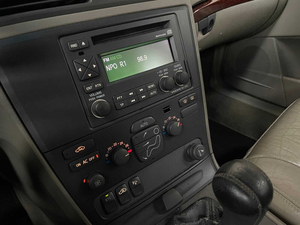 Volvo V70 2.4 T Comfort Line 200PS 2000 -Orig. NL-, 49-FT-FT