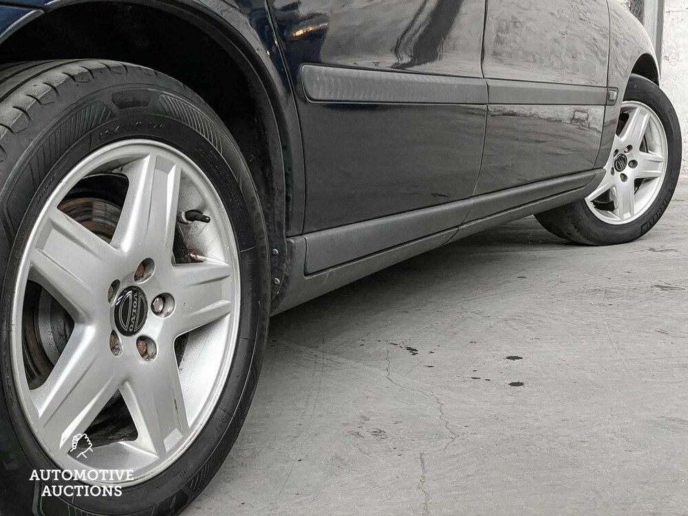 Volvo V70 2.4 T Comfort Line 200PS 2000 -Orig. NL-, 49-FT-FT