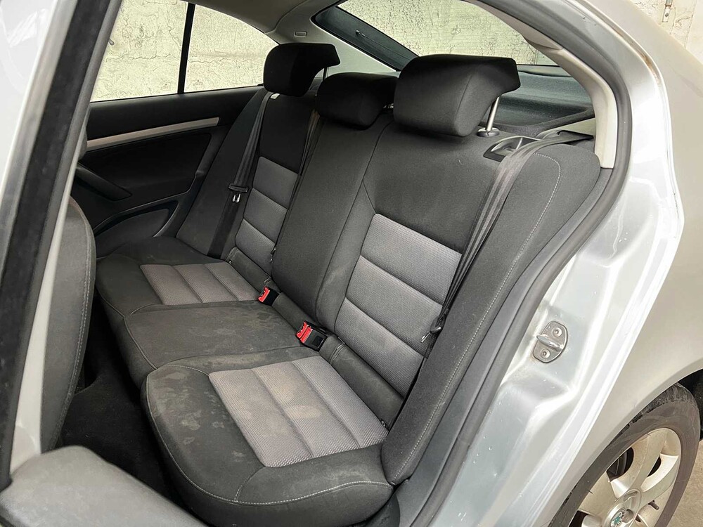 Skoda Octavia 1.6 Classic 102PS 2009 -Orig. EN-, 95-HKL-9