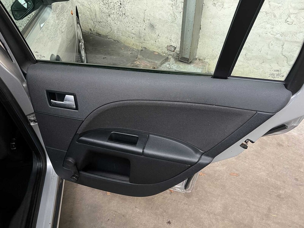 Ford Mondeo Kombi 1.8-16V Cool Edition 110PS 2002 ORIG-NL, 95-JV-UK